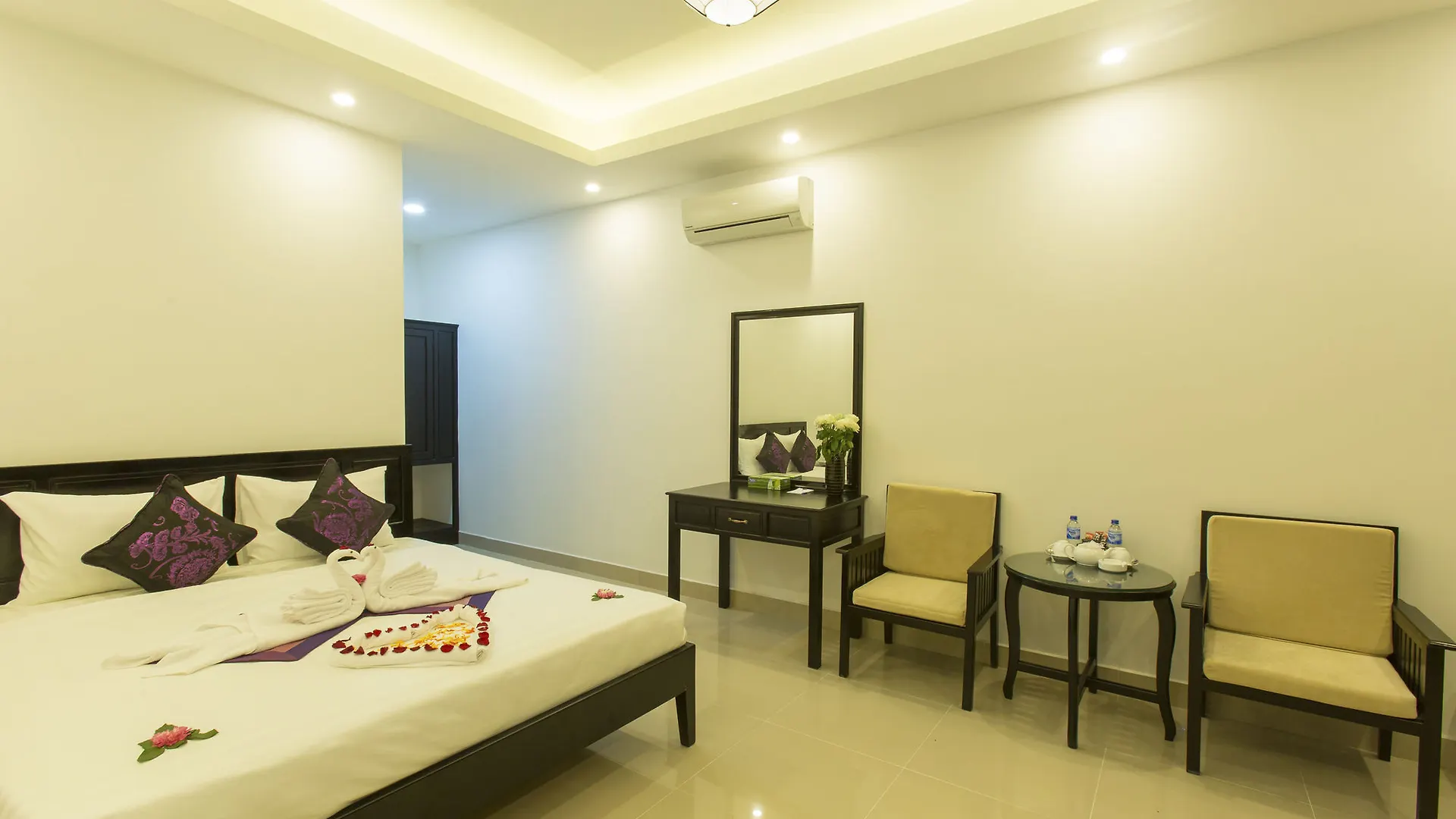 فندق Hoi An Hideaway Villa